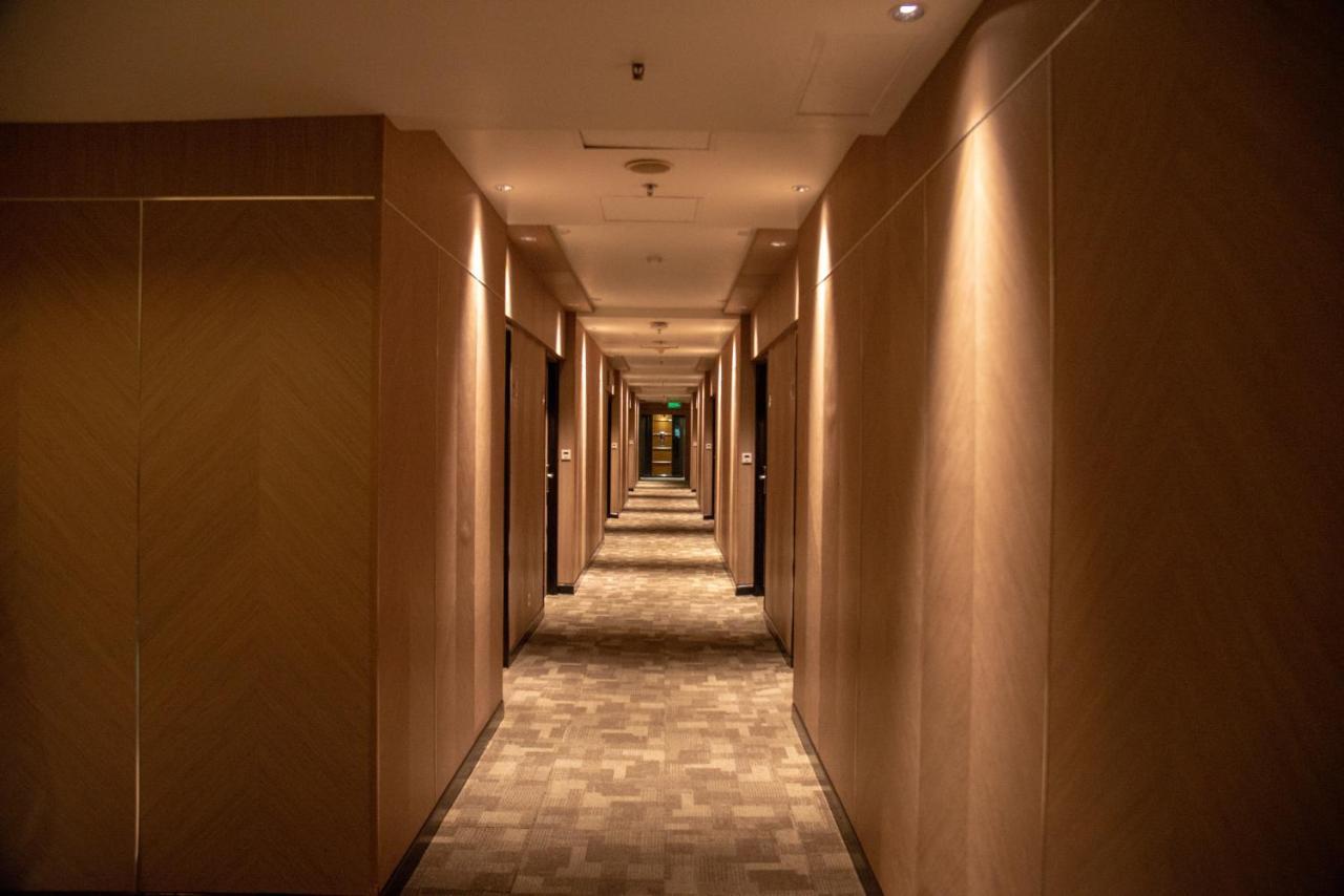 โรงแรมออชาดอินดัสตรี จาการ์ตา ภายนอก รูปภาพ