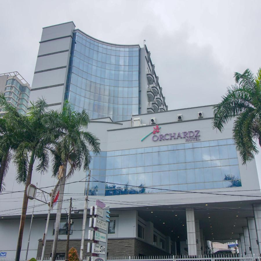 โรงแรมออชาดอินดัสตรี จาการ์ตา ภายนอก รูปภาพ