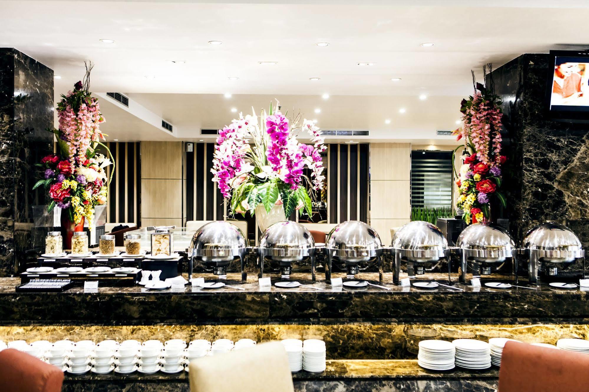 โรงแรมออชาดอินดัสตรี จาการ์ตา ภายนอก รูปภาพ